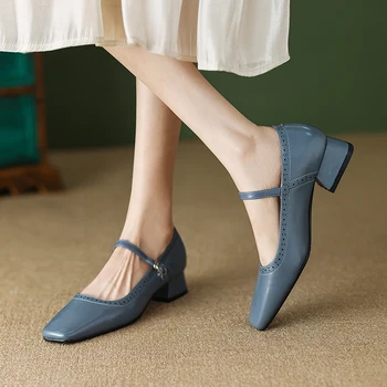 Голубые весенние женские туфли из воловьей кожи с квадратной пряжкой на тонком ремне, милые женские туфли на среднем и толстом каблуке