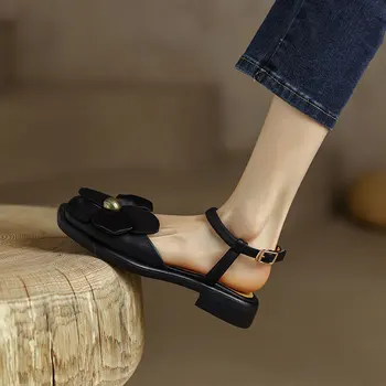 Нишевый дизайн ~ Летние Новые сандалии на плоской подошве с нежным цветком Baotou, Кожаная тонкая женская обувь Fairy