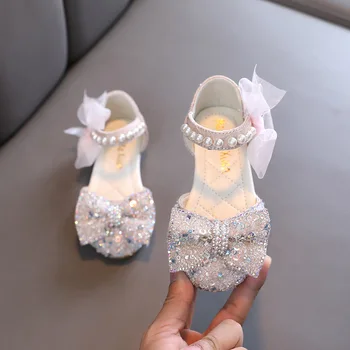 2023 Летние Модные сандалии с блестками и бантом для девочек, детские блестящие жемчужные туфли принцессы на плоской подошве, Милые детские дышащие пляжные сандалии