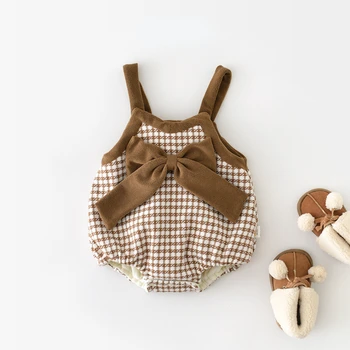 Зимние боди с подкладкой HoneyCherry для маленьких девочек, утепленные цельнокроеные бархатные боди с галстуком-бабочкой в клетку, одежда для новорожденных